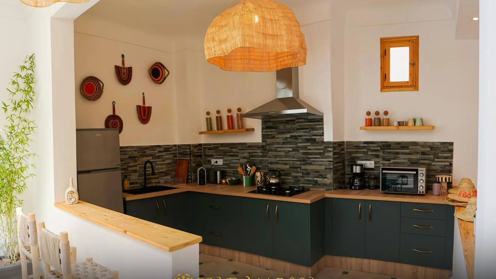Tatil Evi Riad Marssa, Prive Zen Avec Belle Piscine Dans La Medina Marakeş