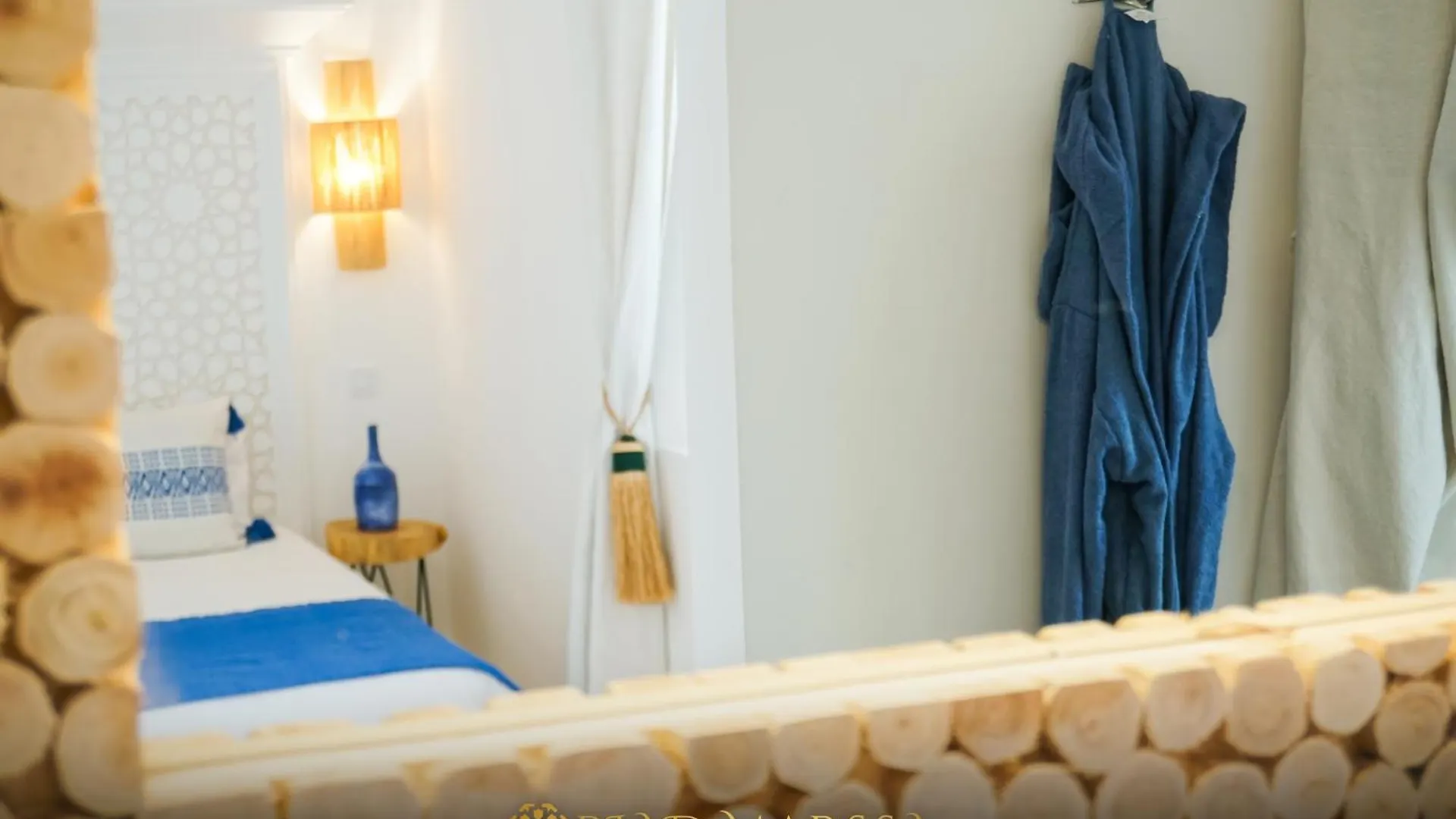 Tatil Evi Riad Marssa, Prive Zen Avec Belle Piscine Dans La Medina Marakeş